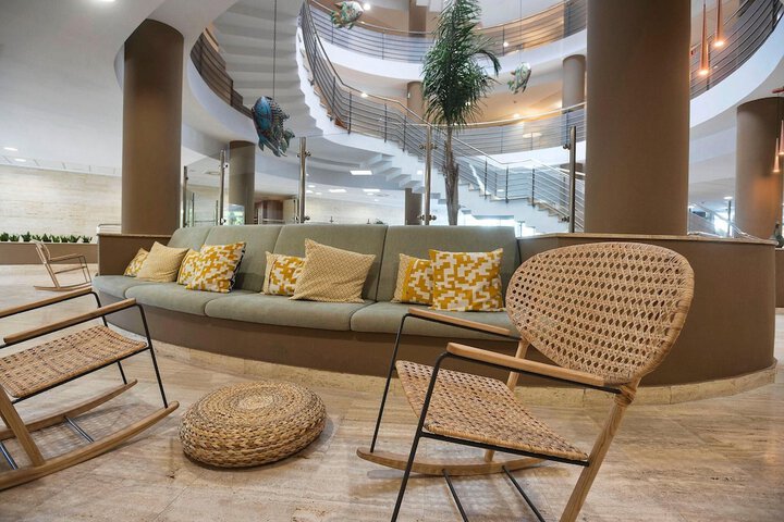 Lobby Photos