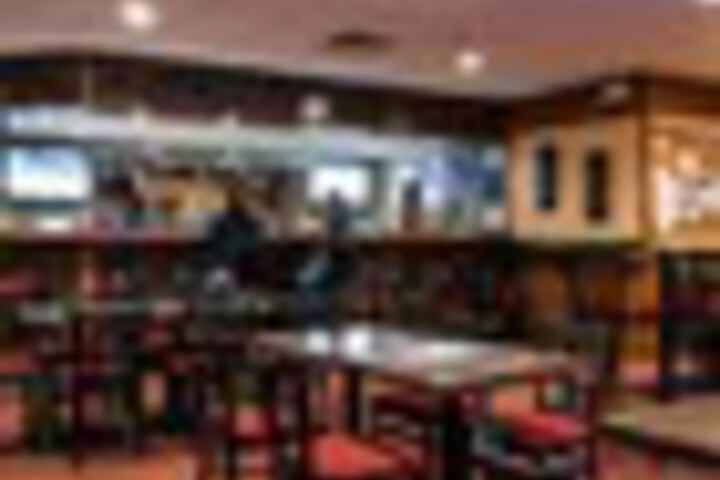 Dining 80 of 141