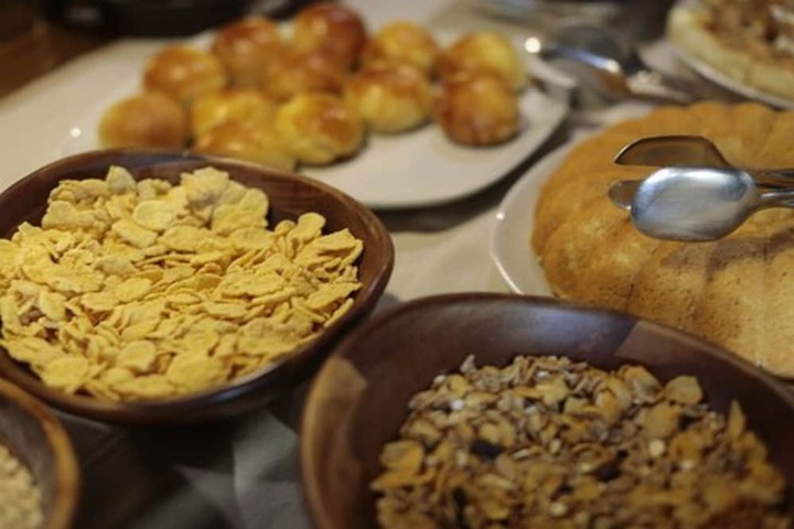 Breakfast/Coffee Service 98 of 113