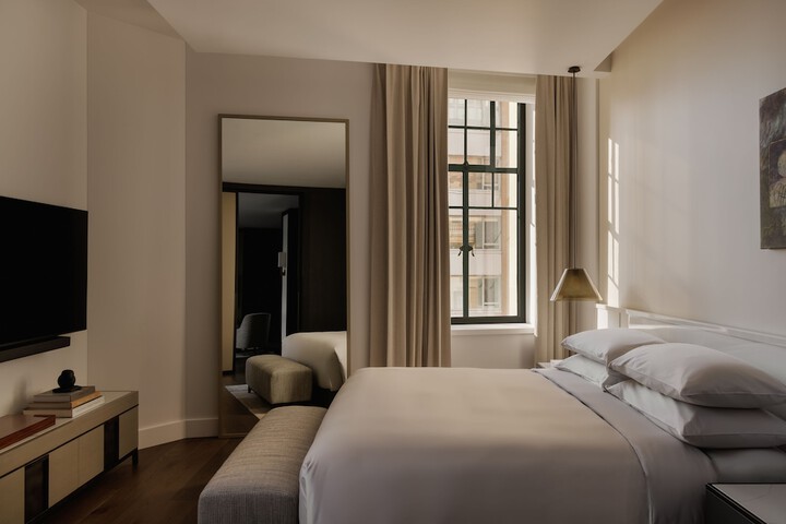 Room 28 of 123