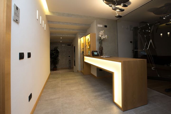 Hotel Interior 64 of 75