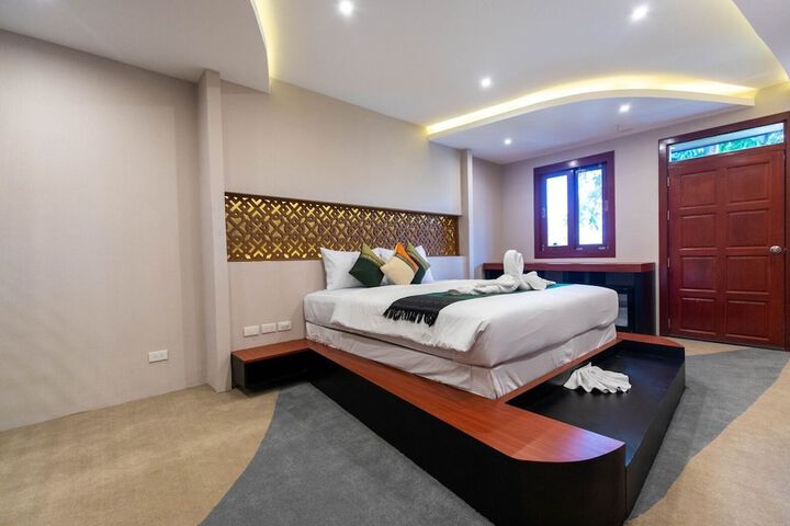 Room 42 of 133