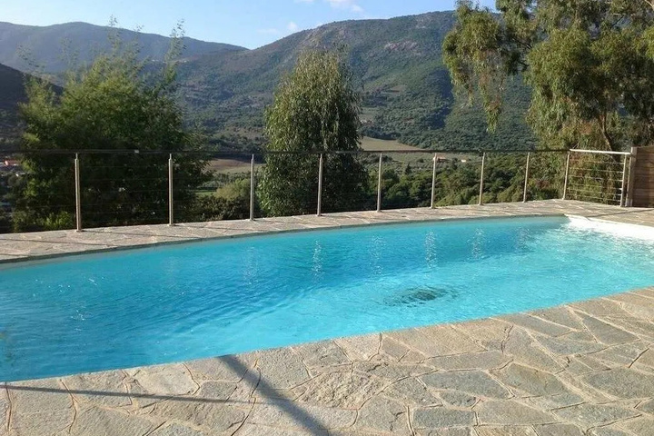 Pool 11 of 16