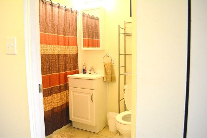Room 34 of 51