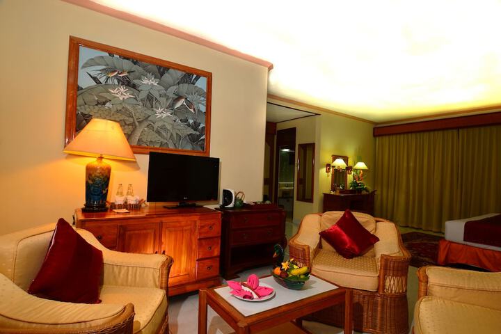 Room 8 of 45