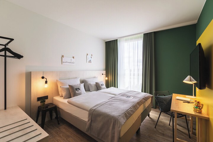 Room 17 of 56