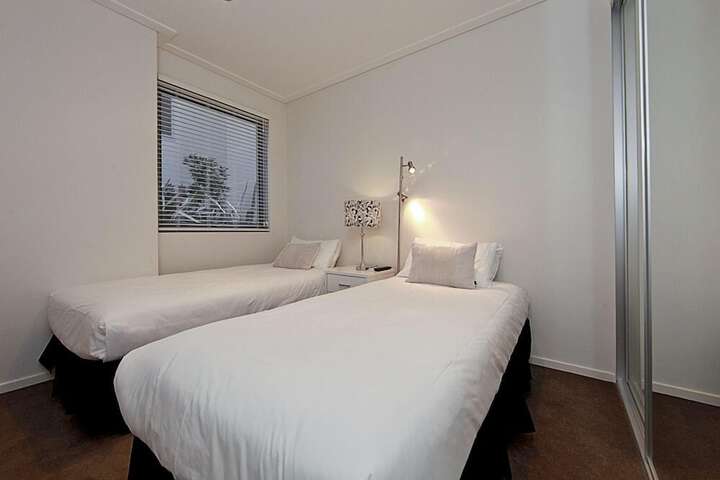 Room 45 of 255
