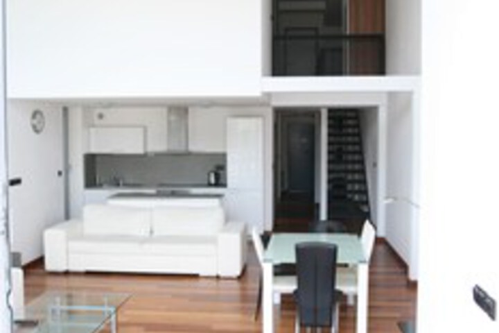 Room 121 of 275