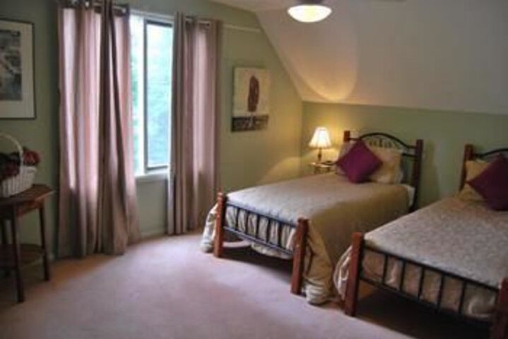 Room 12 of 23