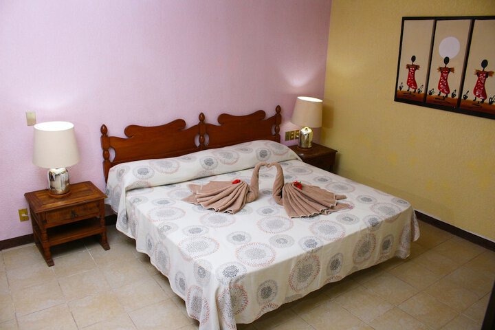 Room 5 of 45