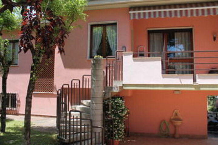 Hotel 98 of 499
