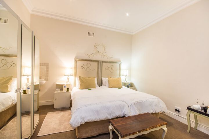 Room 10 of 45