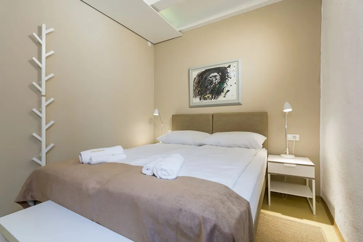 Room 13 of 15