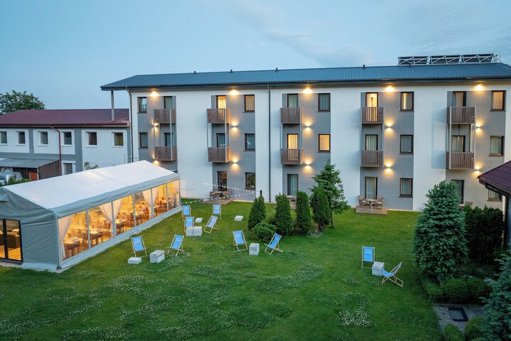 Hotel 55 of 61