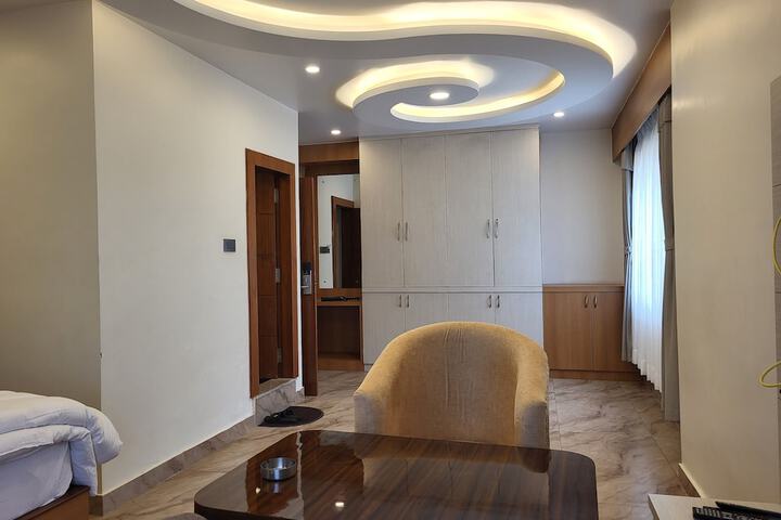 Room 45 of 75