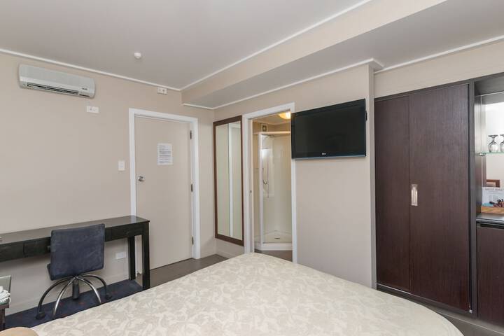 Room 11 of 45