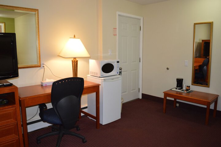 Room 8 of 20