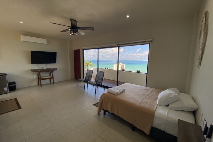 Room 12 of 73
