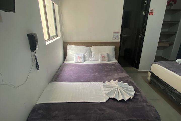 Room 20 of 34