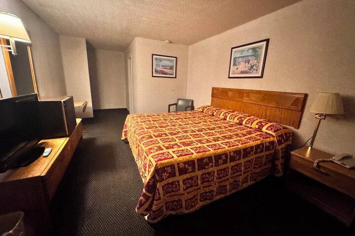Room 51 of 91