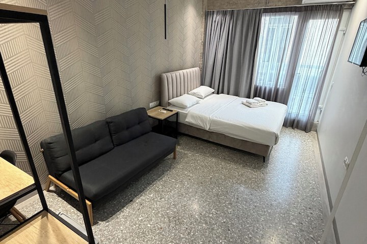 Room 21 of 86