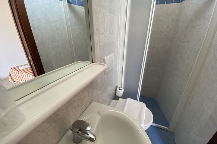 Room 55 of 108