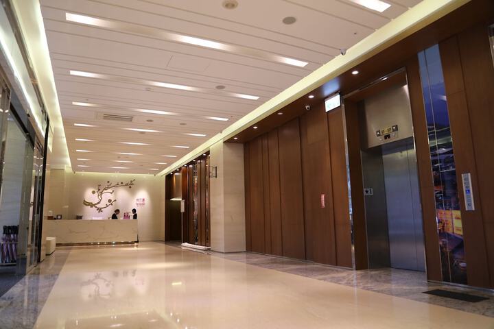 Hotel Interior 2 of 33