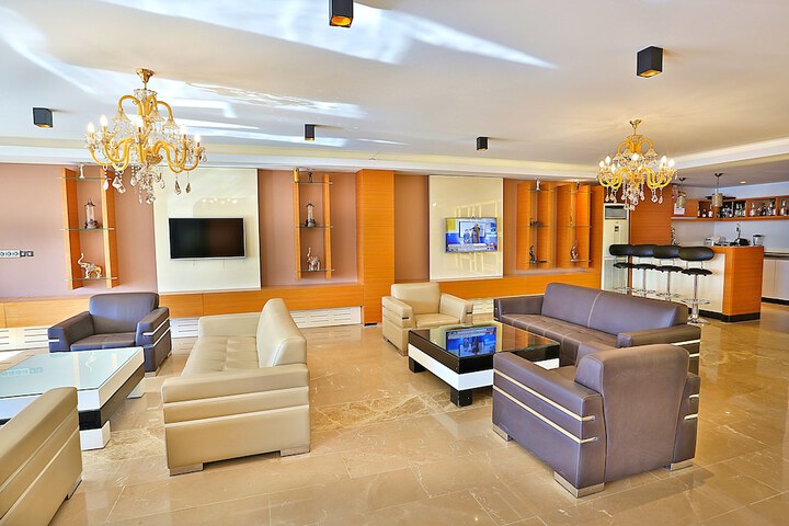 Hotel Interior 5 of 84