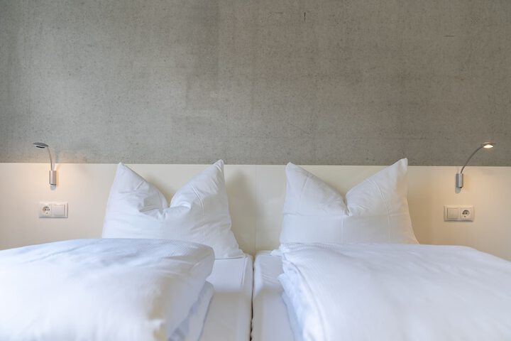 Room 12 of 46