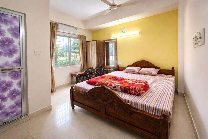 Room 2 of 21