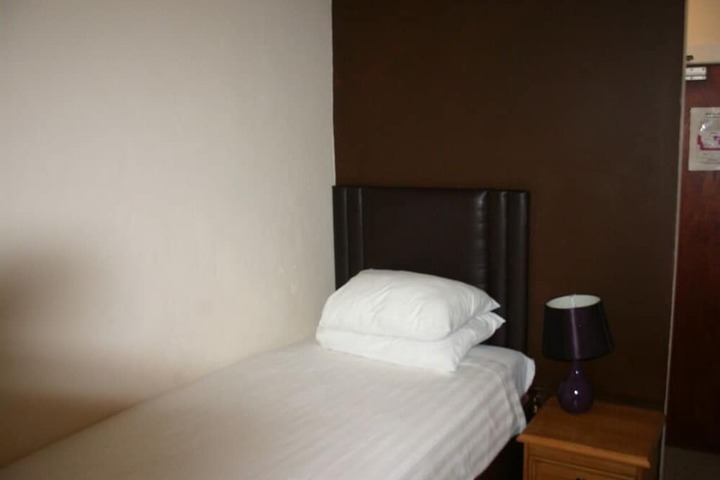 Room 7 of 21