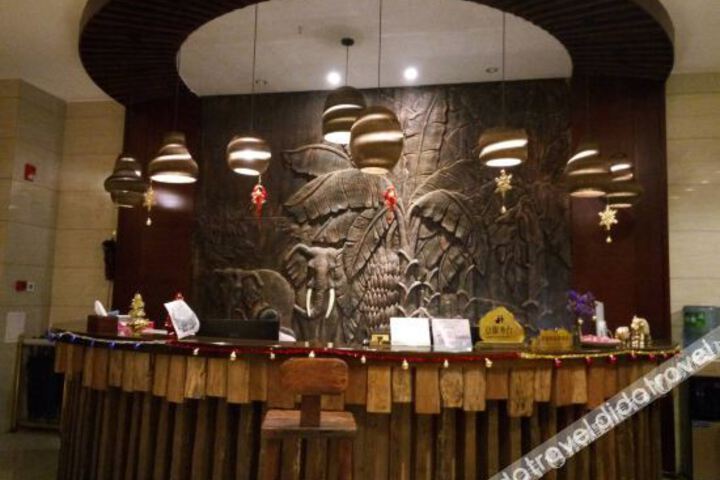 Hotel Interior 16 of 37