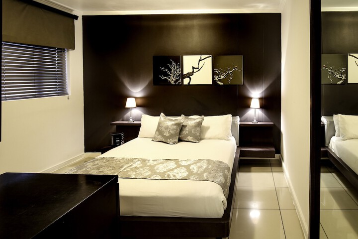 Room 6 of 37