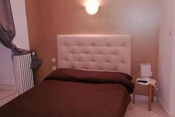 Room 42 of 62