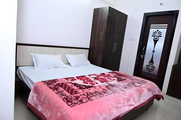 Hotel Shree Chandram