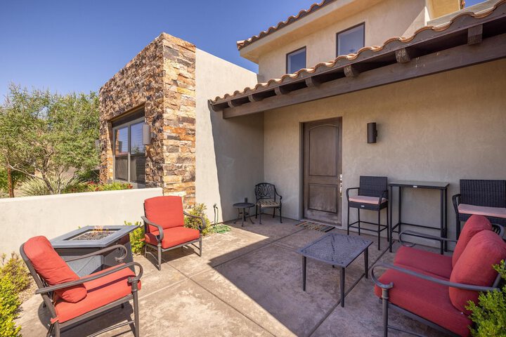 Terrace/Patio 52 of 60