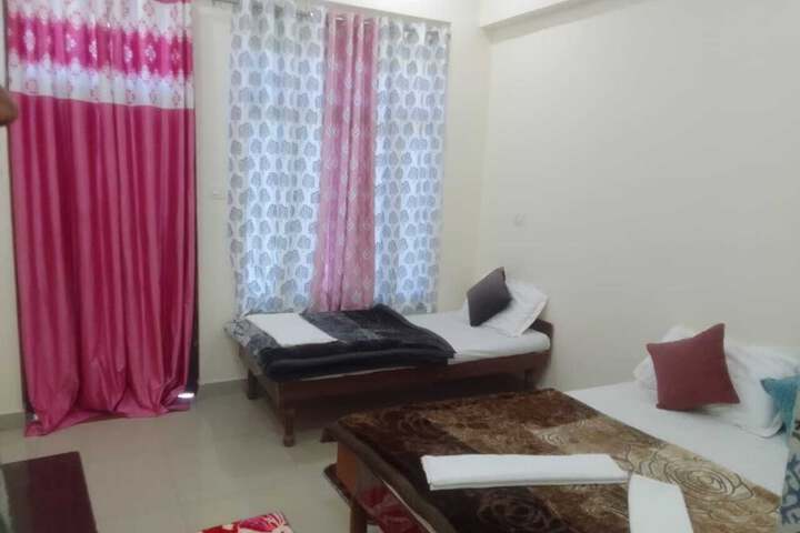 Room 5 of 20