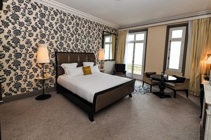 Room 31 of 119