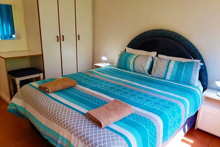 Room 3 of 27