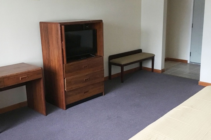 Room 8 of 20