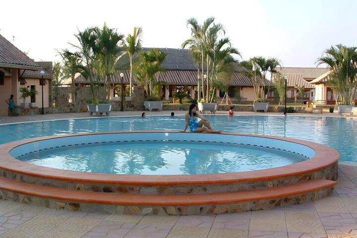 Photo 9