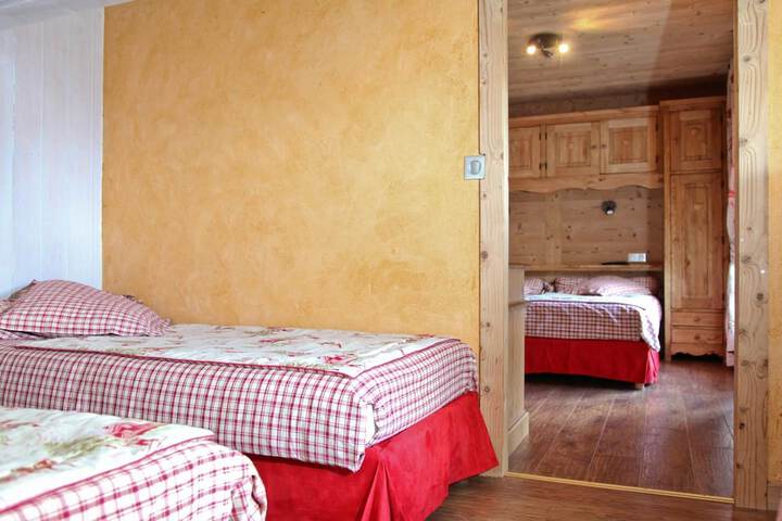 Room 14 of 60