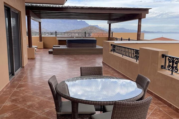 Terrace/Patio 18 of 108