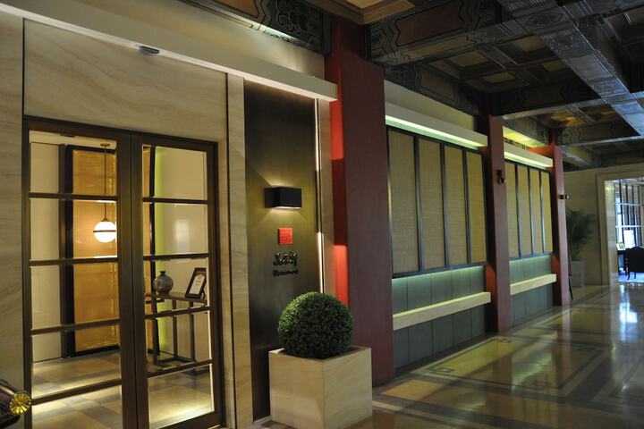 Ballroom/Hall 83 of 114