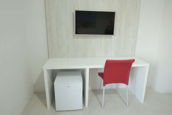 Room 8 of 26