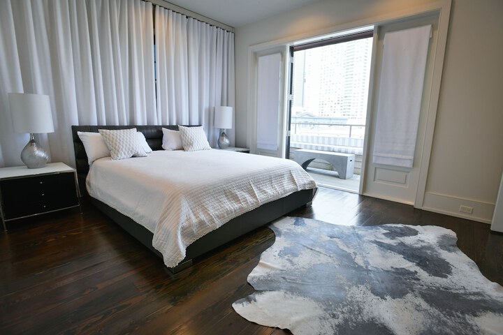 Room 4 of 39
