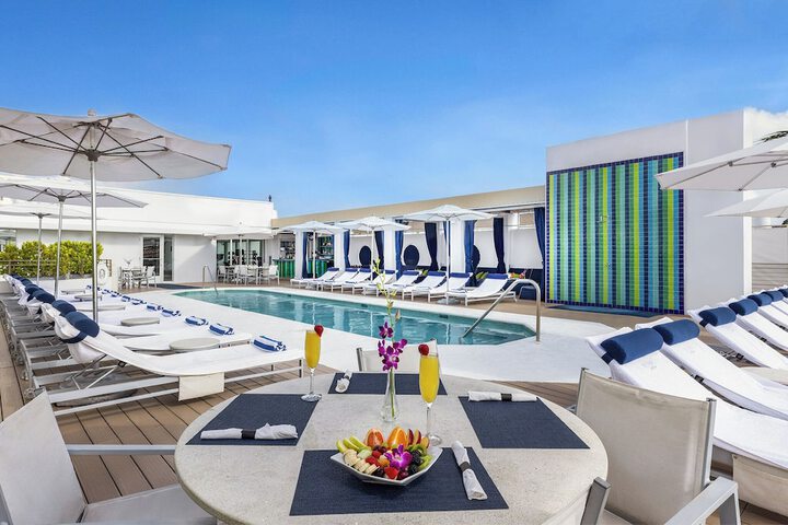 Private pool