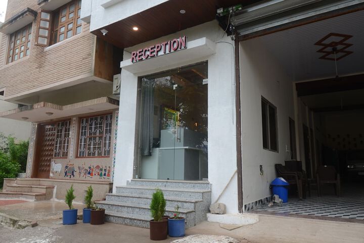 Hotel 4 of 28