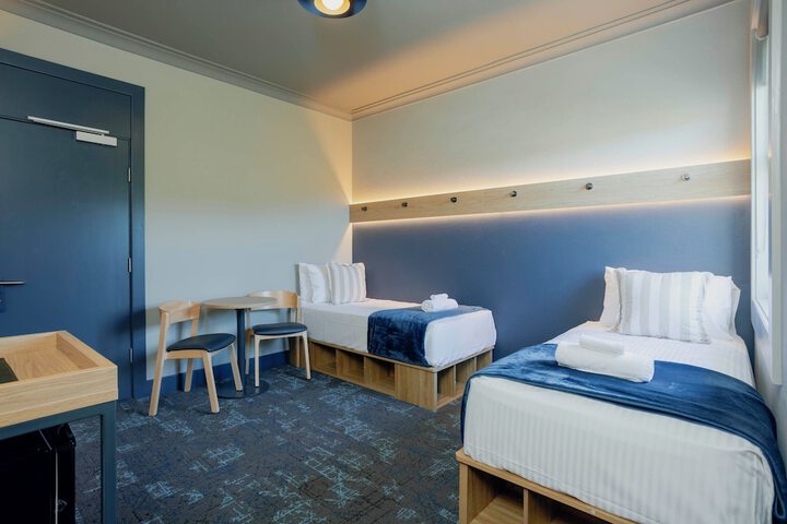 Room 6 of 47