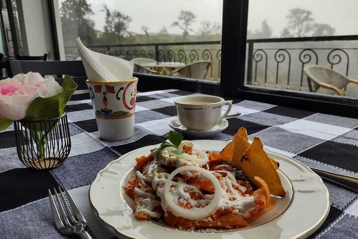 Breakfast/Coffee Service 46 of 76